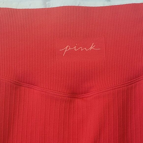 VICTORIA'S SECRET PINK Seamless Ribbed Capri Yoga  Activewear Pants - Picture 5 of 7